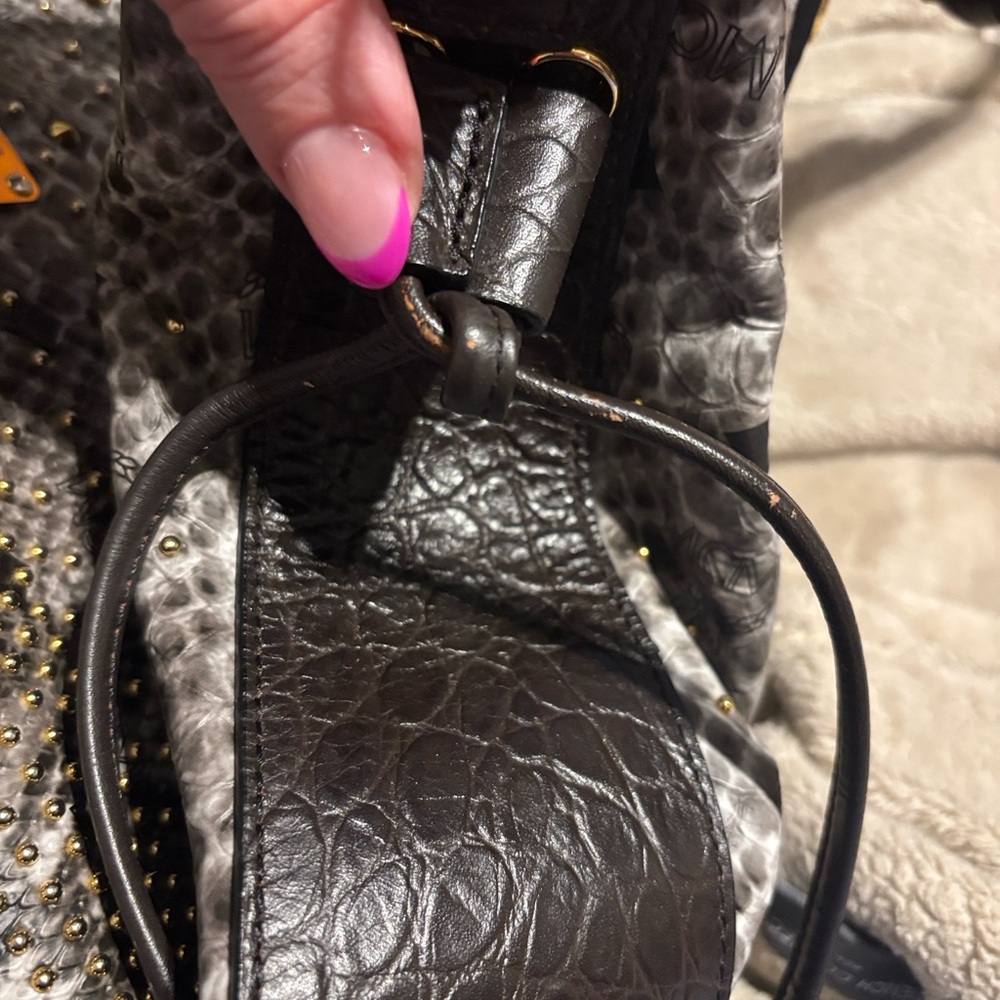 MCM limited edition Gray Snake Print Satchel with studs gorgeous - Picture 6 of 17